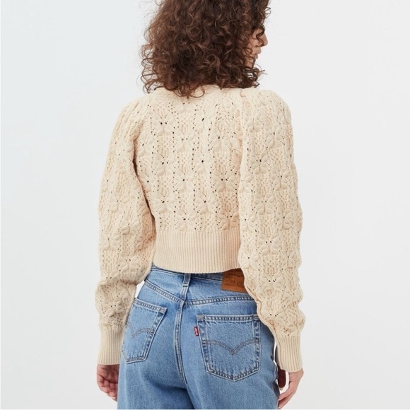 Free People Bonfire Cream Chunky V-Neck Cardigan Sweater with Balloon Sleeves. - Picture 3 of 14
